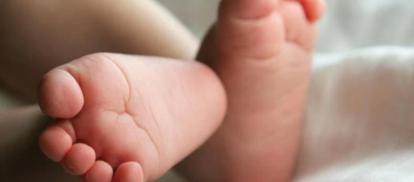 Φρίκη: Ζευγάρι ενημερώθηκε από μαιευτήριο πως πουλήθηκε το παιδί του... επειδή χρωστούσαν χρήματα